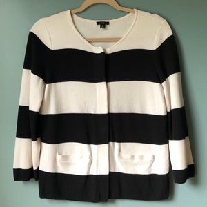 Ann Taylor Cardigan Size M